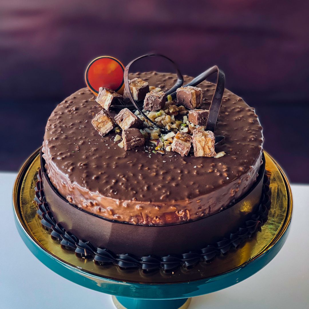 FERRERO ROCHER CAKE NO.2204