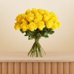 Sunny 25-Yellow Rose Bouquet – Wholesale in Qatar - 10400