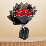 Classic Red Rose Bouquet with Limonium – Wholesale in Qatar - 1233