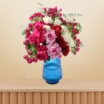 Romantic Elegance – Mixed Roses & Baby Roses in Glass Vase – Wholesale in Qatar - 1258