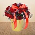 Elegant Rose Bouquet with Limonium – Wholesale in Qatar - 1363