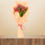 Red Tulip & Limonium Arrangement – Wholesale in Qatar - 1401